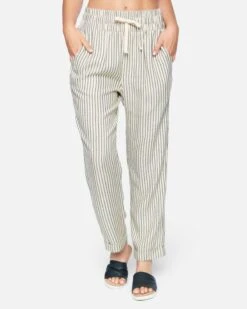 Easy Rolled Cuff Pant