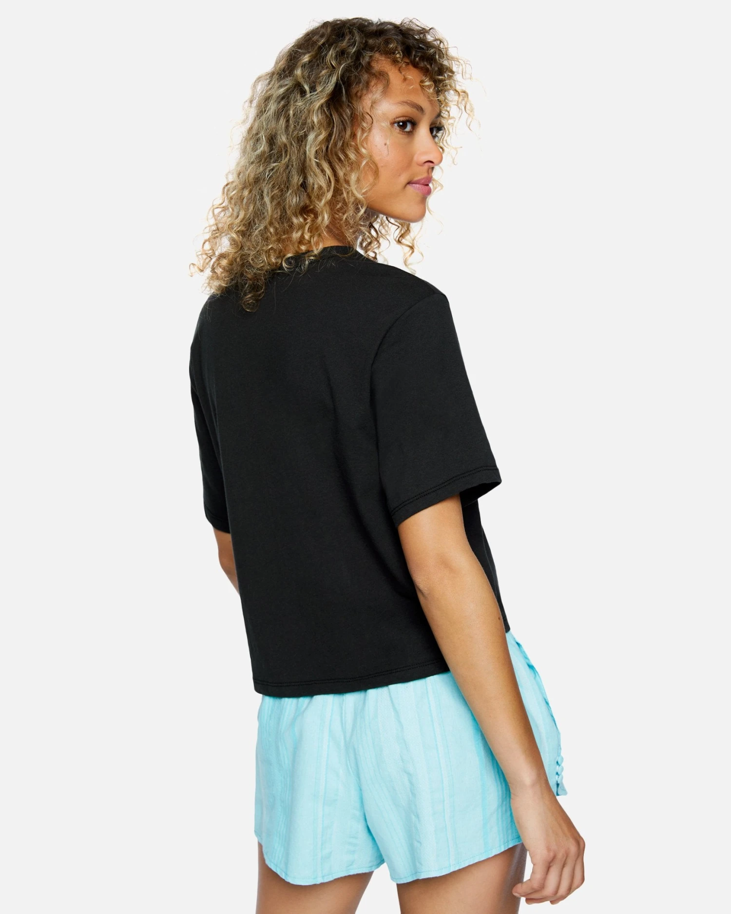 Sig Zane Crop Pocket Short Sleeve Crew 5 Sig Zane Crop Pocket Short Sleeve Crew - Image 3