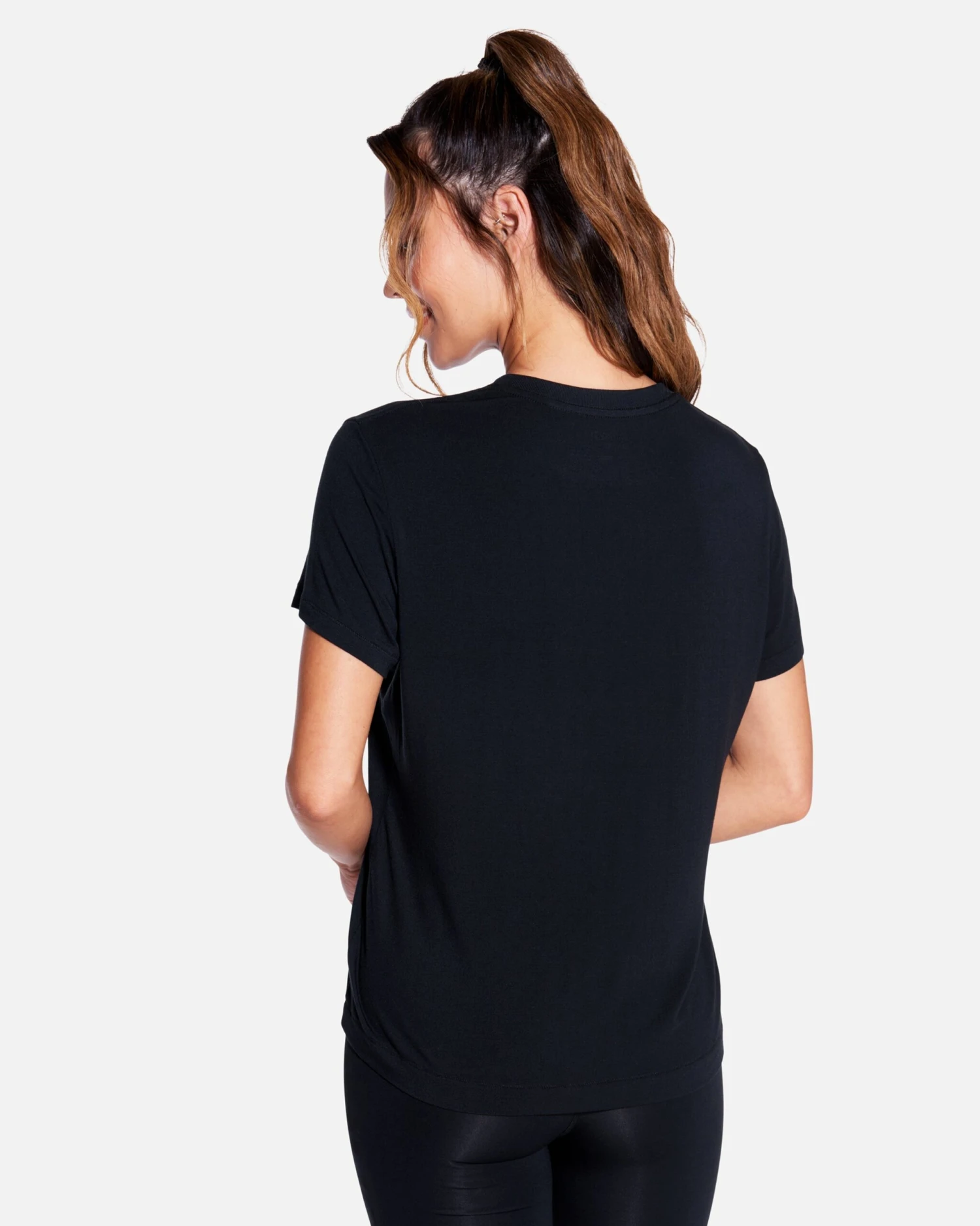 Wavestorm Girlfriend Tee 4 Wavestorm Girlfriend Tee - Image 2