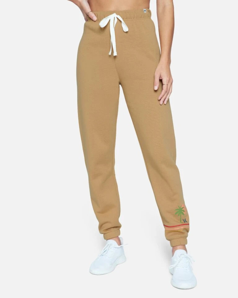 Honey Fashion Shop 56 Honey Fashion Shop -Honey Fashion Shop 3hp5080753 iced coffee 1 768x960 1